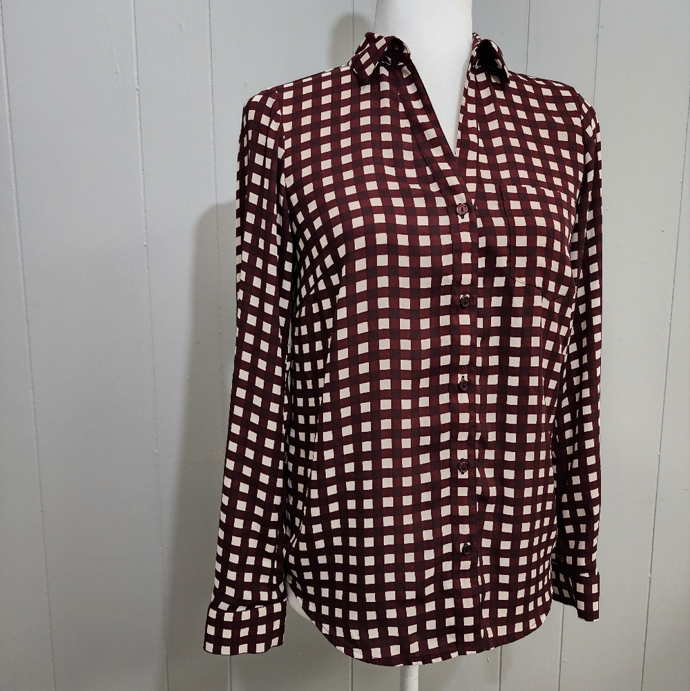 4/25$ The Limited Ashton Button Up Blouse Size XS - Picture 2 of 12